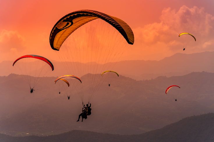 Pokhara paragliding